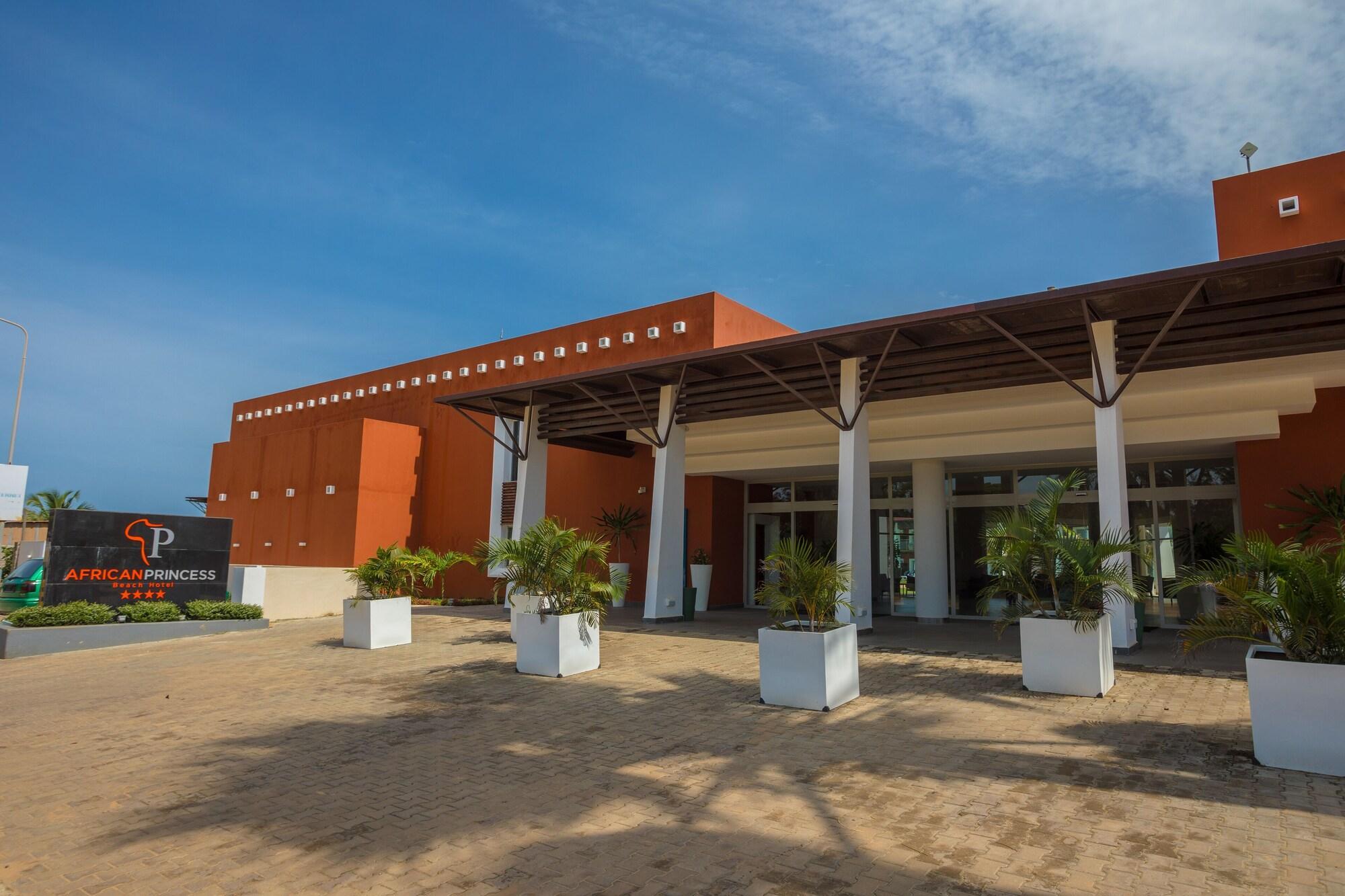 African Princess Beach Hotel Serrekunda Exterior foto
