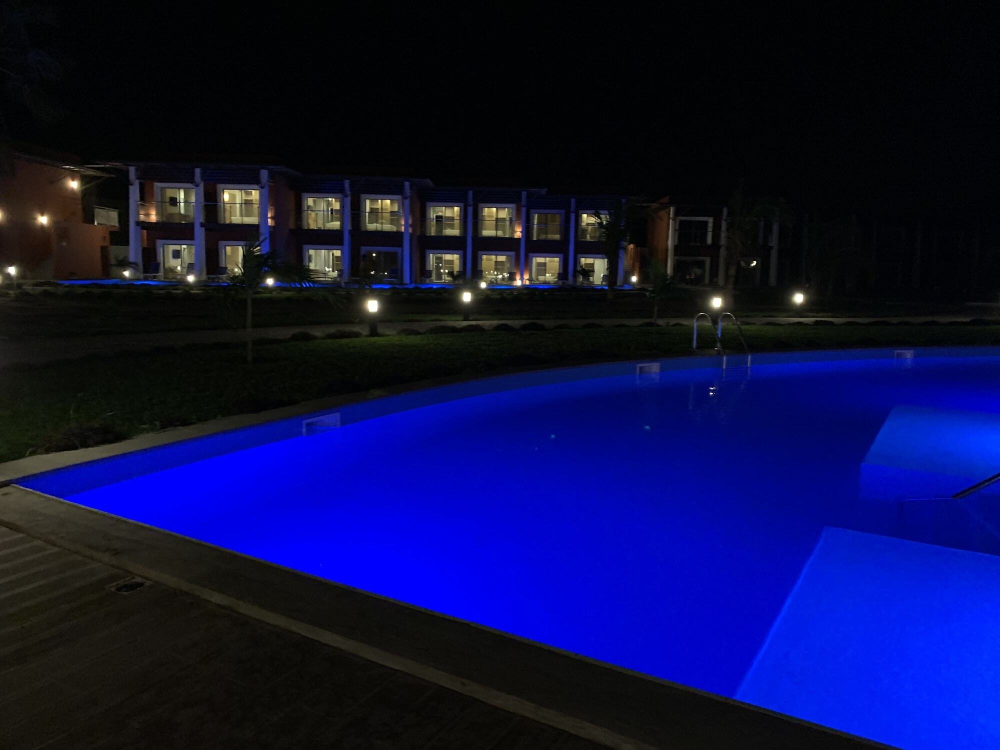 African Princess Beach Hotel Serrekunda Exterior foto